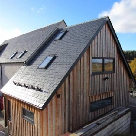 Drovers Studio Apartment Tomatin ภายนอก รูปภาพ